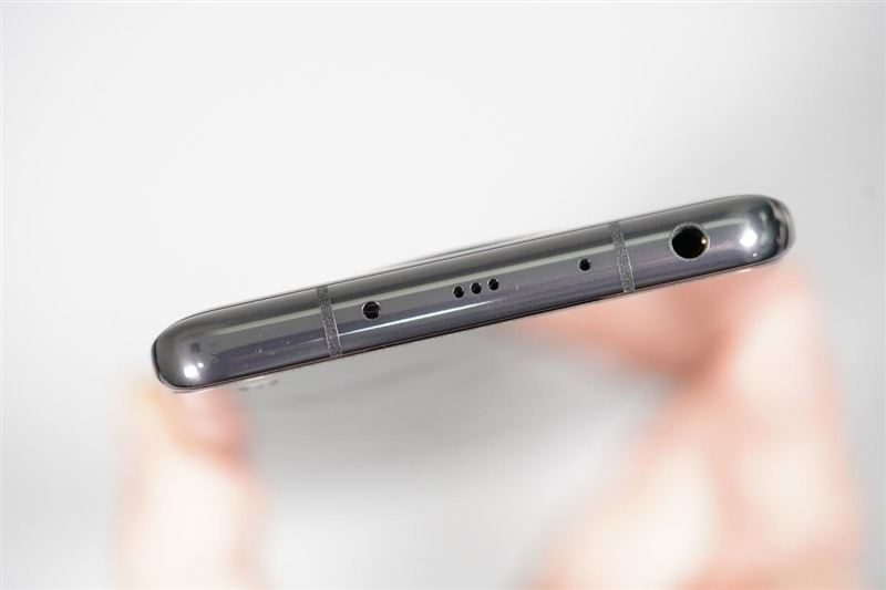 华为Mate40值得入手吗 华为Mate40手机全方位评测_手机评测_手机学院_本站