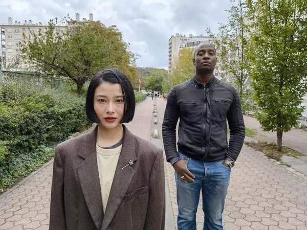 华为mate40pro和p40pro哪款拍照好 两款手机拍照效果对比_手机评测_手机学院_本站