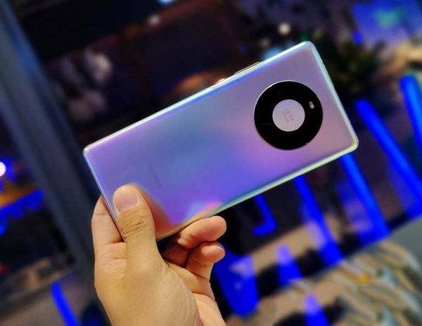 ��Ϊmate40��С��10pro�Ա�-��Ϊmate40��С��10pro�ĸ���