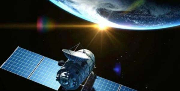 ��Ϊmate50��mate50pro��ʲô���� ��Ϊmate50��mate50pro�ԱȽ���_�ֻ�����_�ֻ�ѧԺ_��վ