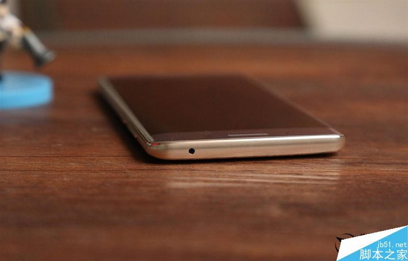 华为Mate 9 Pro到底怎么样?华为Mate 9 Pro深度评测_手机评测_手机学院_本站