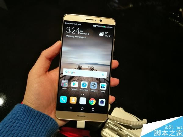 华为Mate9月光银版本的现场真机图赏:边框更是几乎没有_安卓手机_手机学院_本站