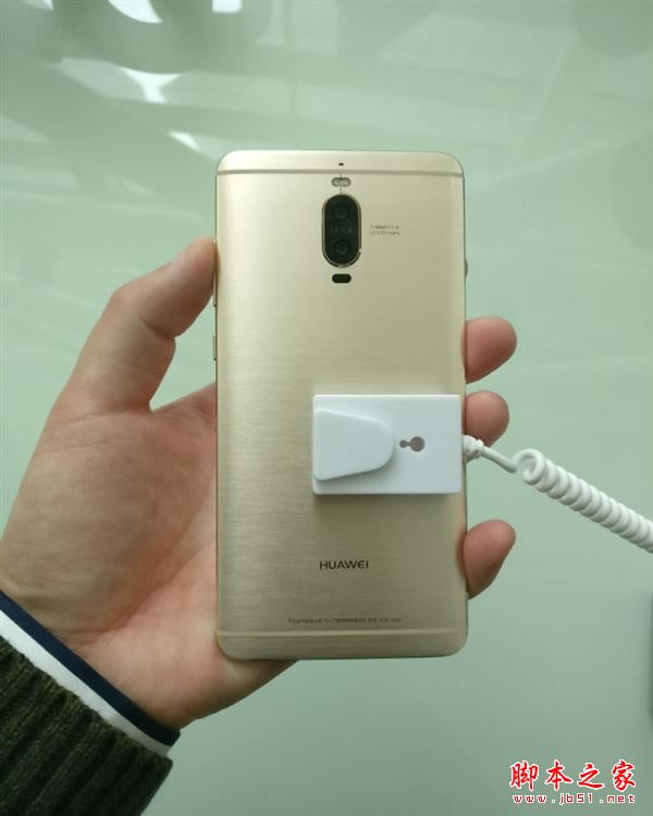 华为mate9pro和iphone7哪个好 苹果7和mate9pro区别对比评测_手机评测_手机学院_本站