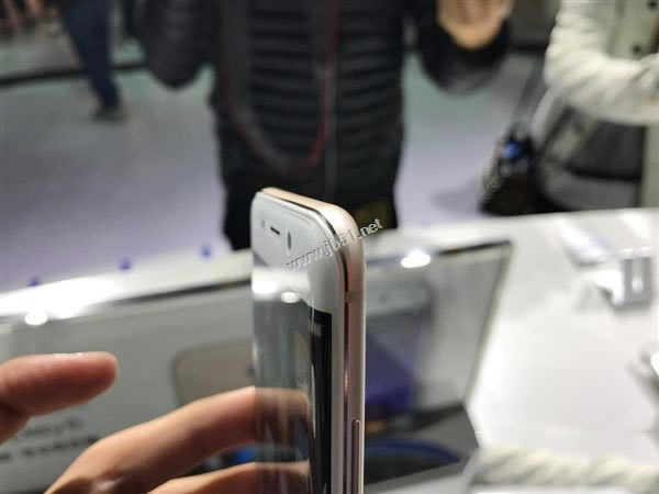 vivo Xplay6和华为mate9pro哪个好 华为mate9pro和vivo Xplay6详细区别对比评测_手机评测_手机学院_本站