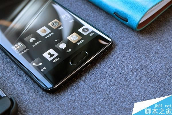 万元国产机华为Mate9保时捷版开箱图赏:全黑色一体奢华_安卓手机_手机学院_本站