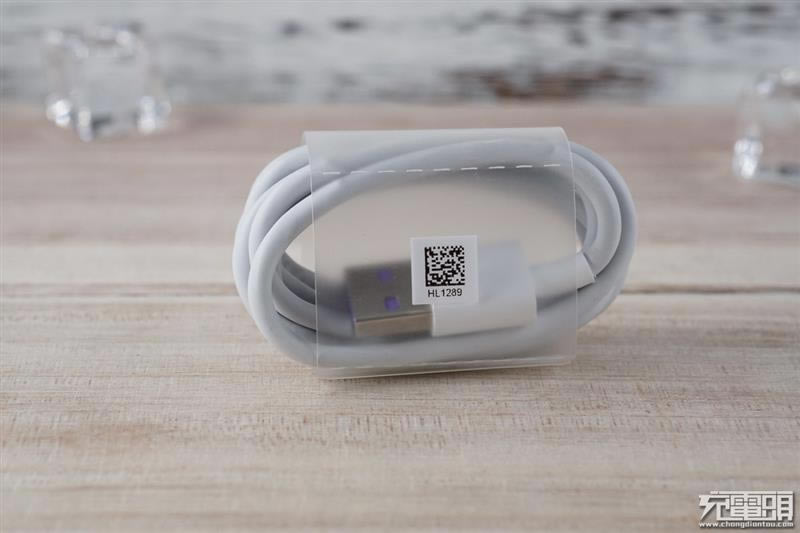 5A的过电流能力到底如何?华为Mate 9原装Type-C数据线拆解_硬件综合_硬件教程_本站