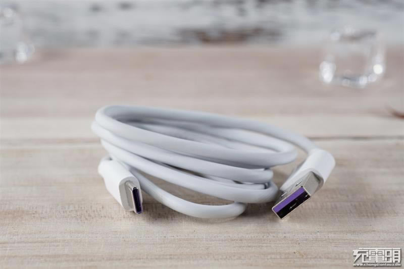 5A的过电流能力到底如何?华为Mate 9原装Type-C数据线拆解_硬件综合_硬件教程_本站