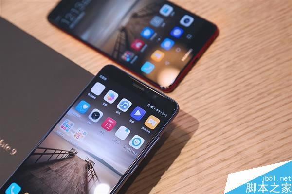 华为Mate9玛瑙红和托帕蓝色哪个好看?华为Mate9玛瑙红色和托帕蓝色对比图赏_安卓手机_手机学院_本站
