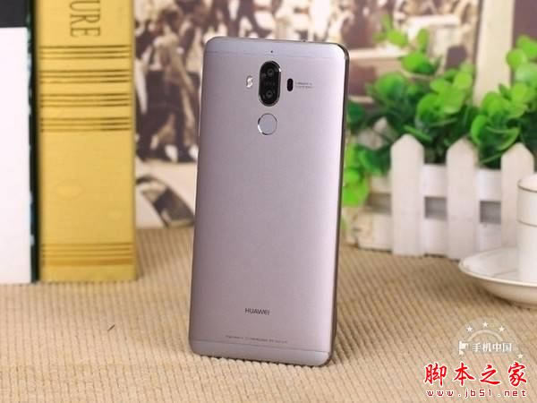 华为Mate9与联想MotoZ选哪个好?MotoZ和华为Mate9区别对比深度评测_手机评测_手机学院_本站