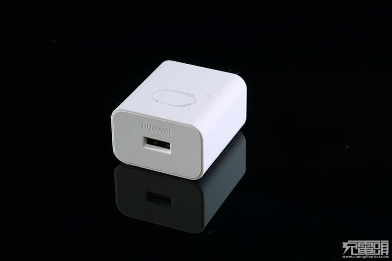 充电效果如何?华为Mate 9原装充电器SuperCharger拆解与评测_硬件综合_硬件教程_本站