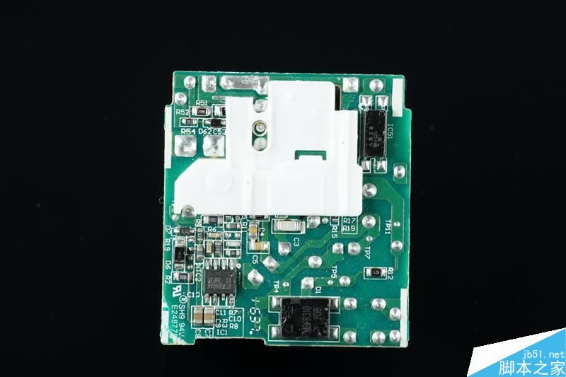 充电效果如何?华为Mate 9原装充电器SuperCharger拆解与评测_硬件综合_硬件教程_本站