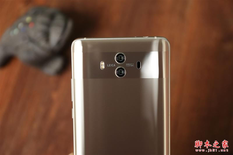 ǿ콢HUAWEI Mate 10׷⣺PC