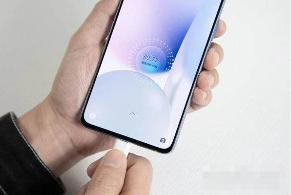 OPPOReno7Pro对比华为nova9Pro哪个更好?_手机评测_手机学院_本站