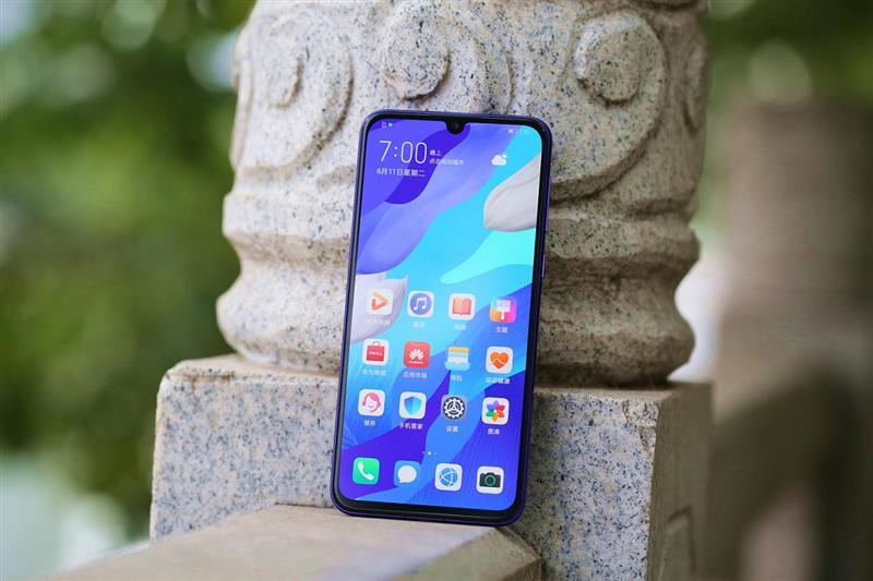 华为nova5 Pro手机配置如何 华为nova5 Pro手机全面评测_手机评测_手机学院_本站