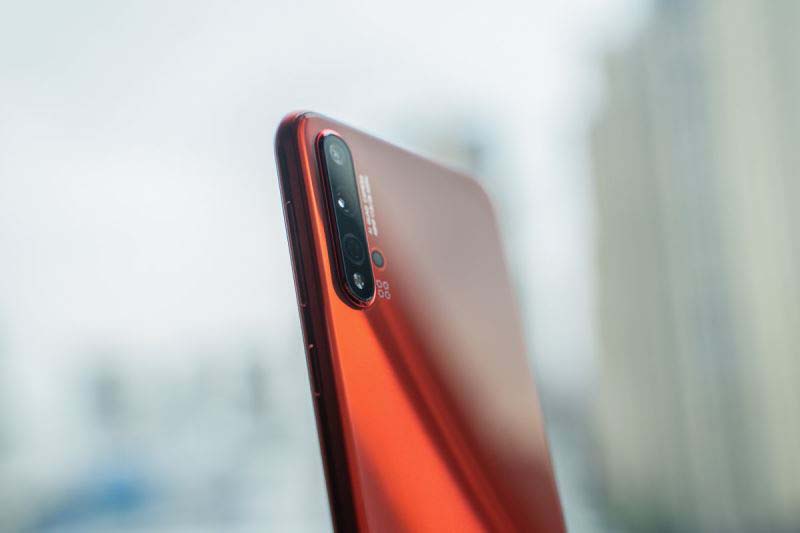 华为nova5 Pro手机外观、配置、性能、系统、拍照、续航及上手体验图文评测_手机评测_手机学院_本站