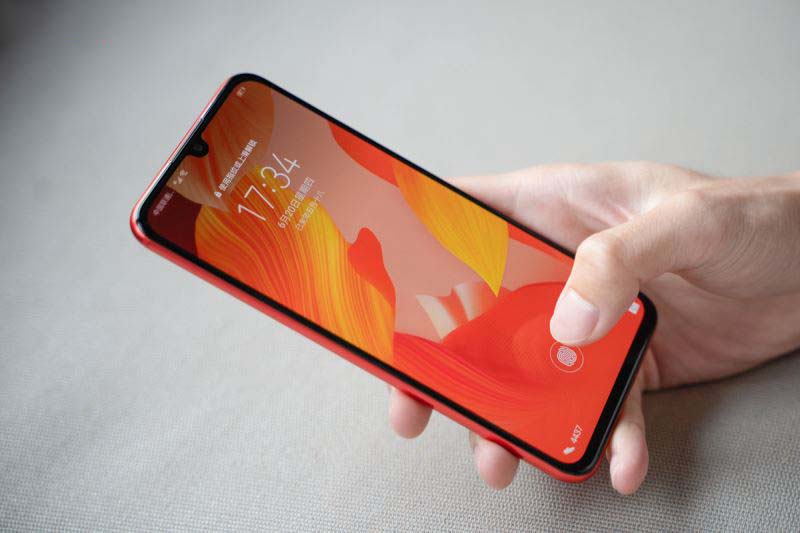 华为nova5 Pro手机外观、配置、性能、系统、拍照、续航及上手体验图文评测_手机评测_手机学院_本站
