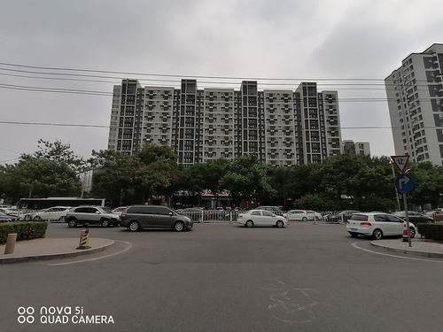 华为nova5i手机值不值得买 极点全面屏+4000mAh电池华为nova5i全面评测_手机评测_手机学院_本站