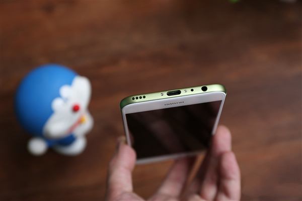 一加5和华为nova2哪个好?华为nova2和一加手机5全面区别对比评测