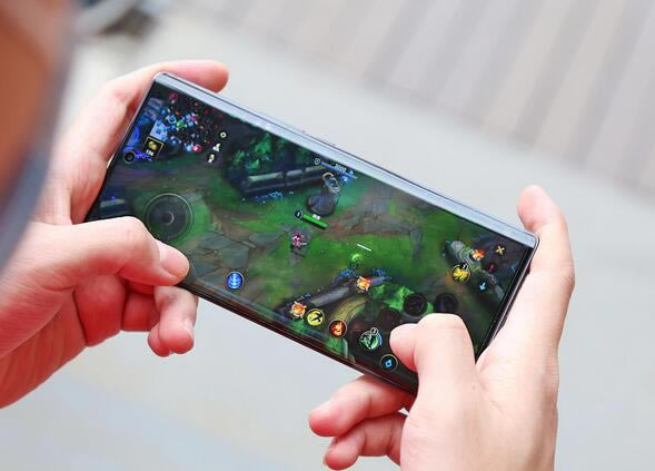 ��ҫ60SE��Ϸ������ô��?��ҫ60SE����Ϸ��������_��׿�ֻ�_�ֻ�ѧԺ_��վ