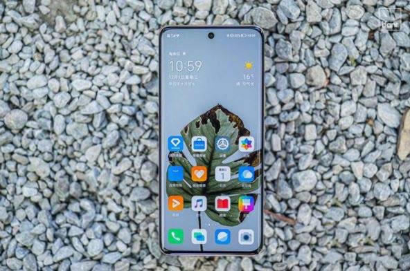 荣耀60和小米10s怎么选 荣耀60和小米10s区别对比_手机评测_手机学院_本站