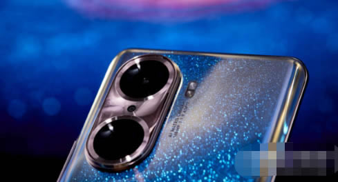 ��ҫ60Pro��С��11�ĸ���?��ҫ60Pro��С��11�ԱȲ���_�ֻ�����_�ֻ�ѧԺ_��վ