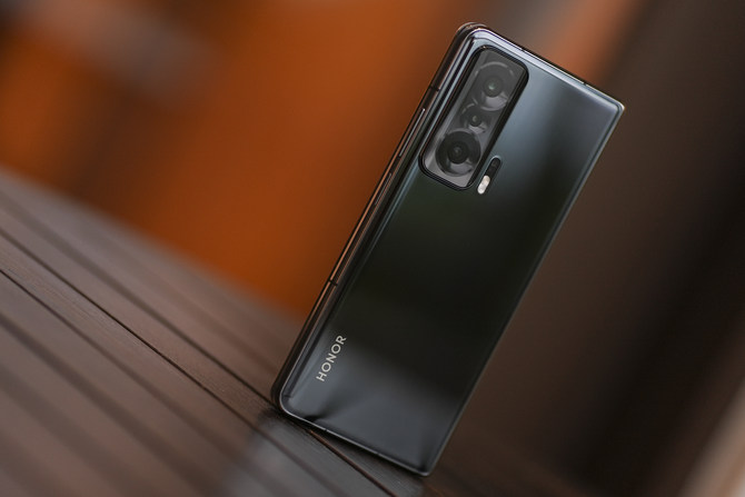 荣耀Magic V值得入手吗 荣耀Magic V体验评测_手机评测_手机学院_本站