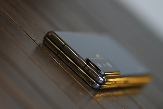 荣耀Magic V值得入手吗 荣耀Magic V体验评测_手机评测_手机学院_本站