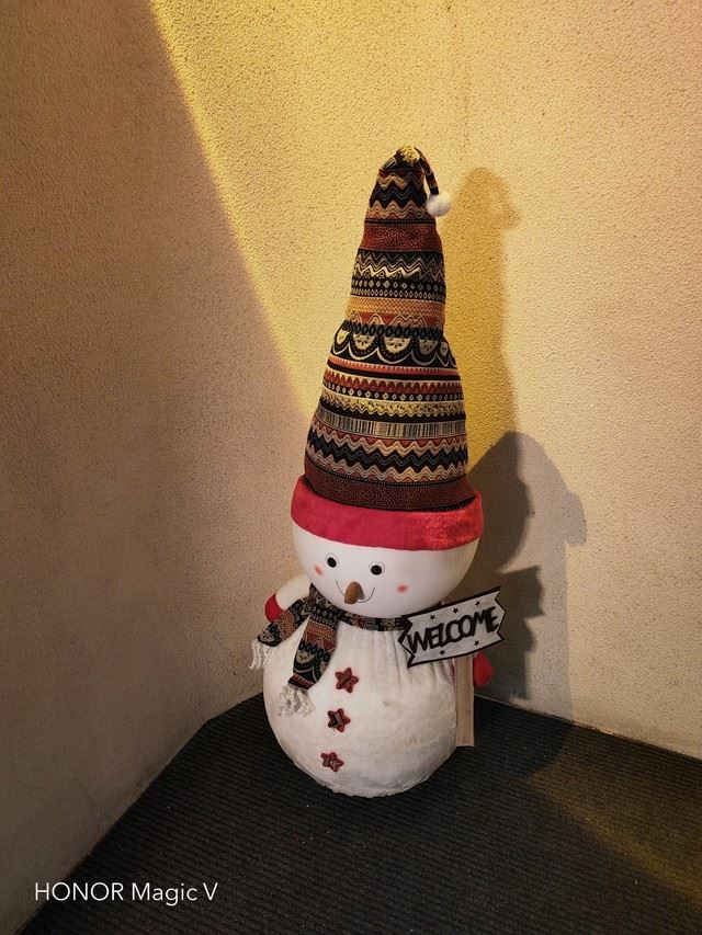 荣耀Magic V折叠屏手机评测   从未如此惊艳_手机评测_手机学院_本站