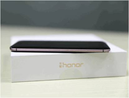 荣耀Magic好用吗?华为荣耀Magic首发开箱评测_手机评测_手机学院_本站