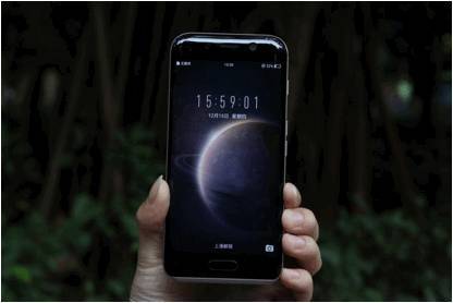 荣耀Magic好用吗?华为荣耀Magic首发开箱评测_手机评测_手机学院_本站