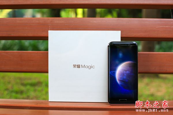 荣耀magic和荣耀8哪个好?华为荣耀Magic和荣耀8详细区别对比评测_手机评测_手机学院_本站