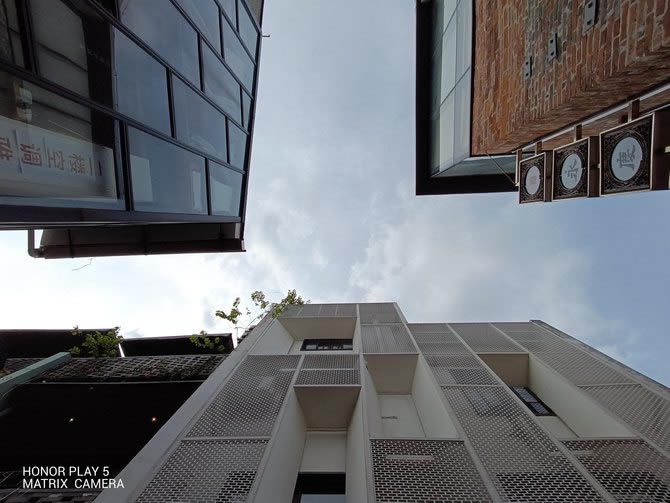 荣耀Play5体验如何 荣耀Play5详细评测_手机评测_手机学院_本站