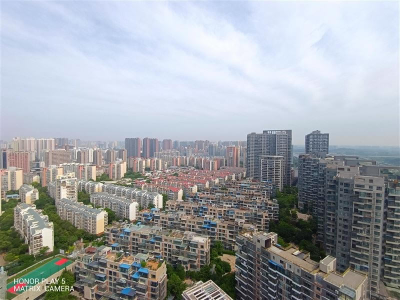 荣耀Play5好用吗 66W快充35分钟满血手机荣耀Play5全方位测评_手机评测_手机学院_本站