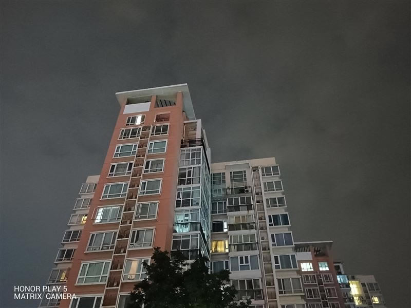 荣耀Play5好用吗 66W快充35分钟满血手机荣耀Play5全方位测评_手机评测_手机学院_本站