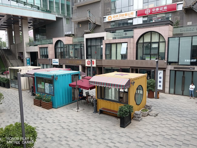 荣耀Play5值得入手吗 荣耀Play5上手体验评测_手机评测_手机学院_本站