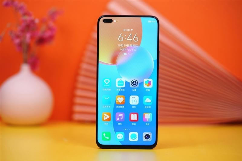 荣耀Play5活力版值得入手吗 荣耀Play5活力版手机全方位图文评测_手机评测_手机学院_本站