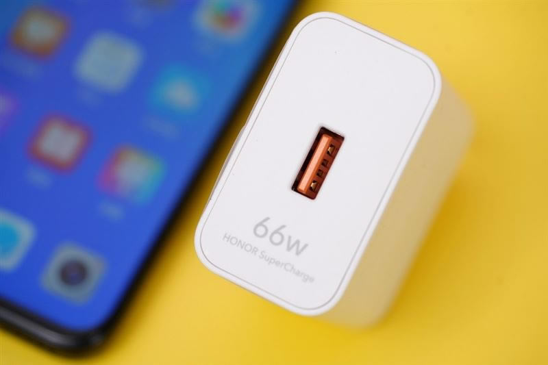 荣耀Play5活力版值得入手吗 荣耀Play5活力版手机全方位图文评测_手机评测_手机学院_本站