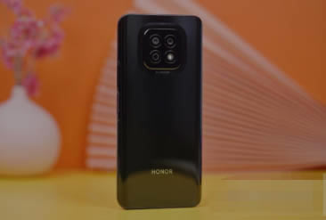 荣耀play5活力版是不是5G手机?