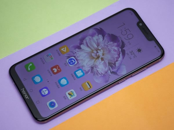 荣耀Play值得买吗 荣耀Play全面详细评测_手机评测_手机学院_本站