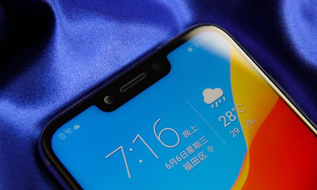 荣耀Play值得买吗 荣耀Play全面详细评测_手机评测_手机学院_本站