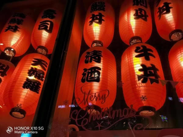 荣耀X10拍照好不好 荣耀X10夜拍功能详细评测_手机评测_手机学院_本站
