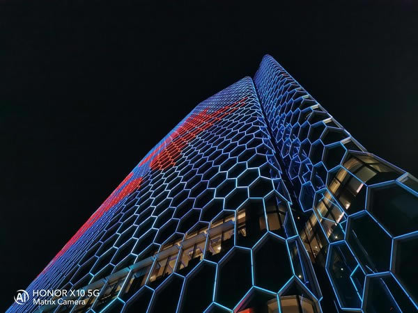 荣耀X10值得入手吗?荣耀X10全面详细评测_手机评测_手机学院_本站