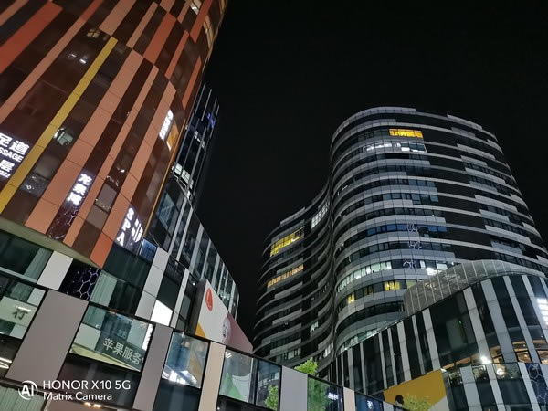 荣耀X10拍照怎么样?荣耀X10拍照能力评测_手机评测_手机学院_本站