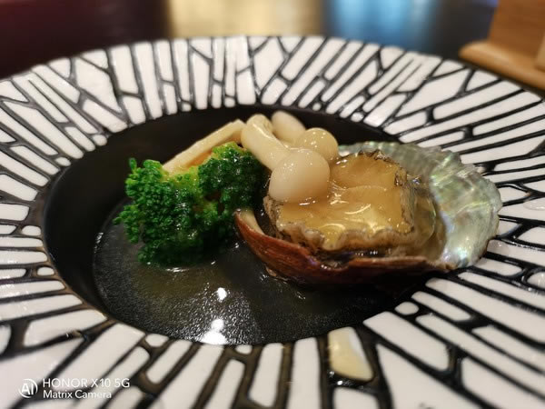 荣耀X10拍照怎么样?荣耀X10拍照能力评测_手机评测_手机学院_本站