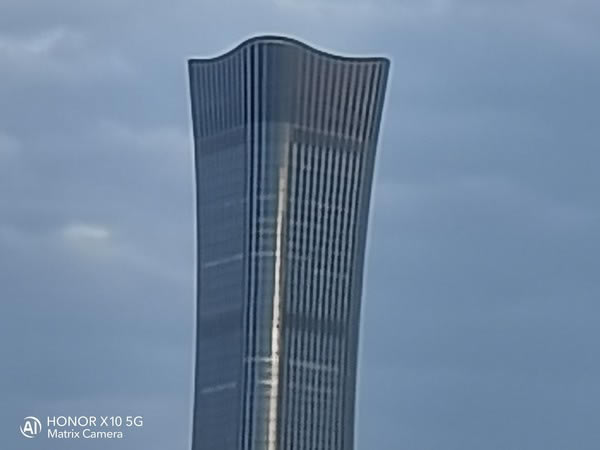 荣耀X10和小米10青春版哪个值得入手?荣耀X10对比小米10青春版评测_手机评测_手机学院_本站