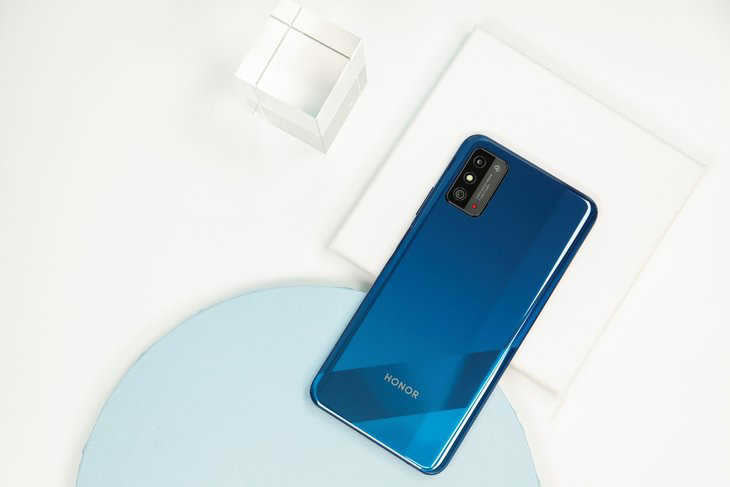 荣耀X10Max续航表现怎么样 荣耀X10Max续航能力评测_手机评测_手机学院_本站