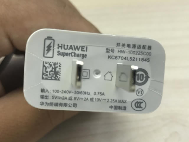 充满5000mAh只需1小时 荣耀X10 Max充电速度实测