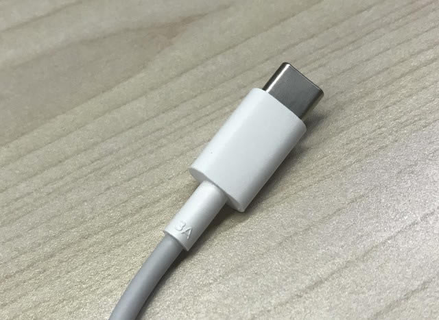 充满5000mAh只需1小时 荣耀X10 Max充电速度实测