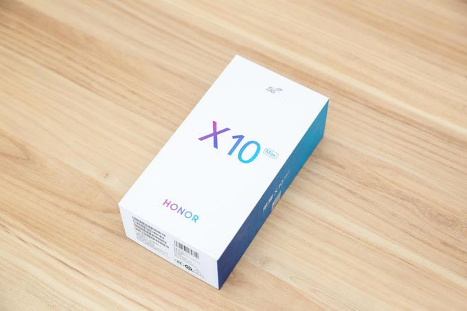 大屏机的坚守者,全新荣耀X10 Max 5G手机首发上手 除了7.09英寸屏幕还有啥?