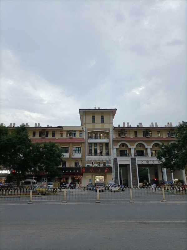 大屏机的坚守者,全新荣耀X10 Max 5G手机首发上手 除了7.09英寸屏幕还有啥?